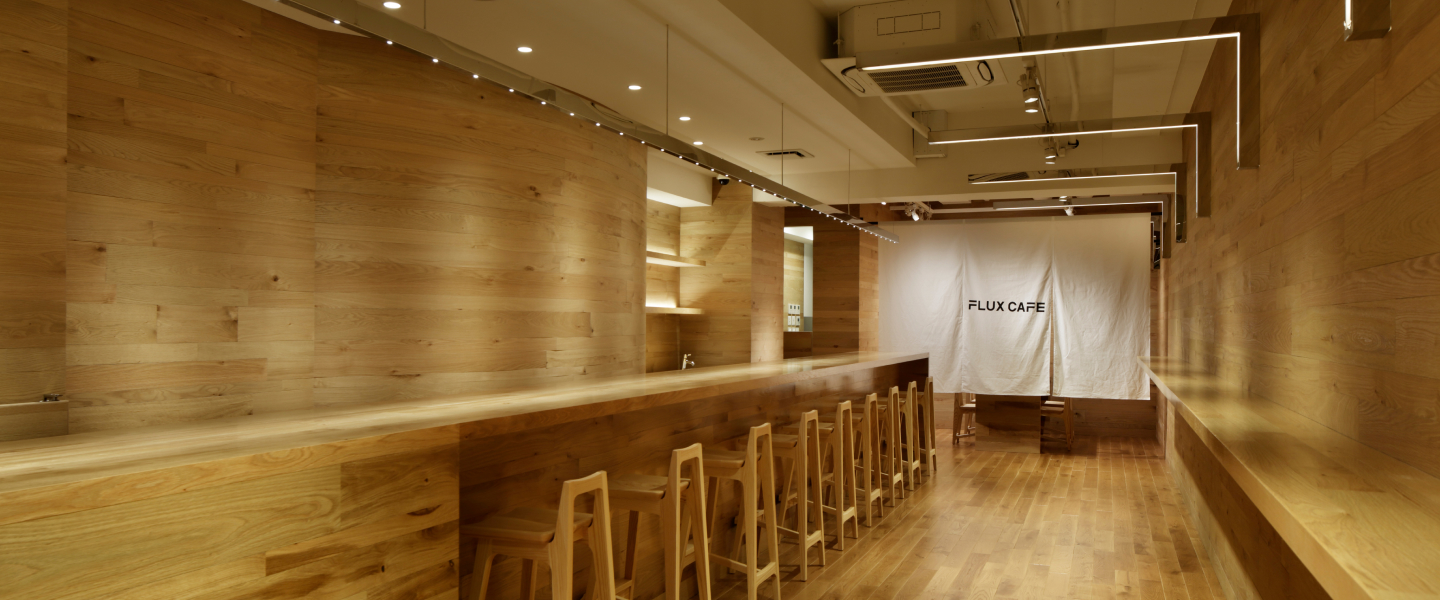FLUX CAFE 正面